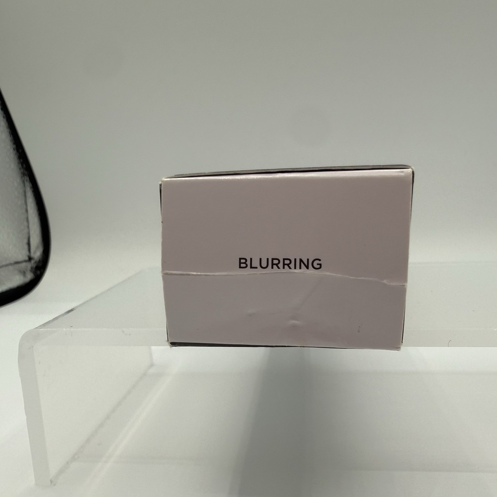 Laura Mercier Pure Canvas Primer Illuminating Blurring Floutant 50 ml/1.7 oz - Picture 3 of 4